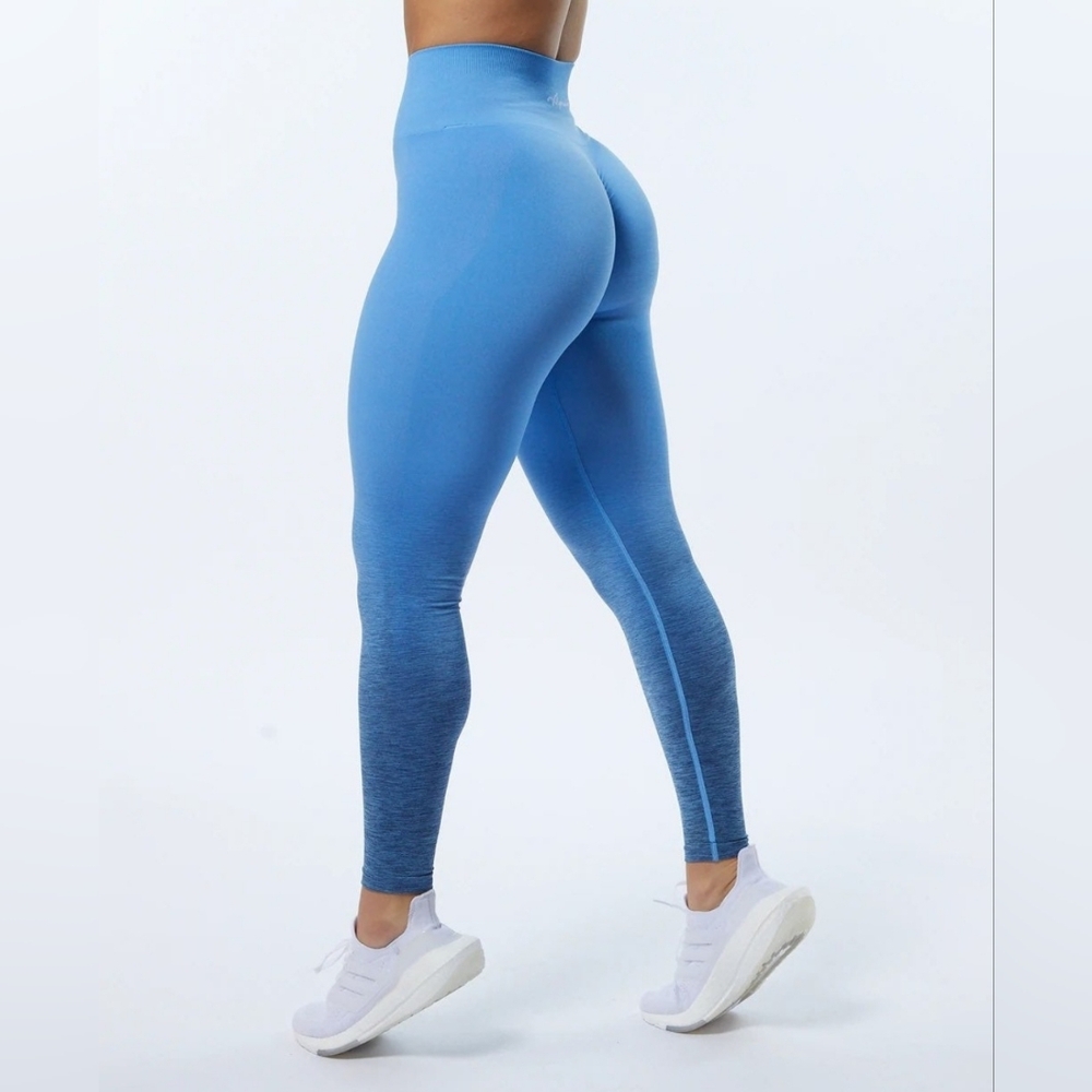 Alphalete Blue Gradient High-Rise Seamless Leggings